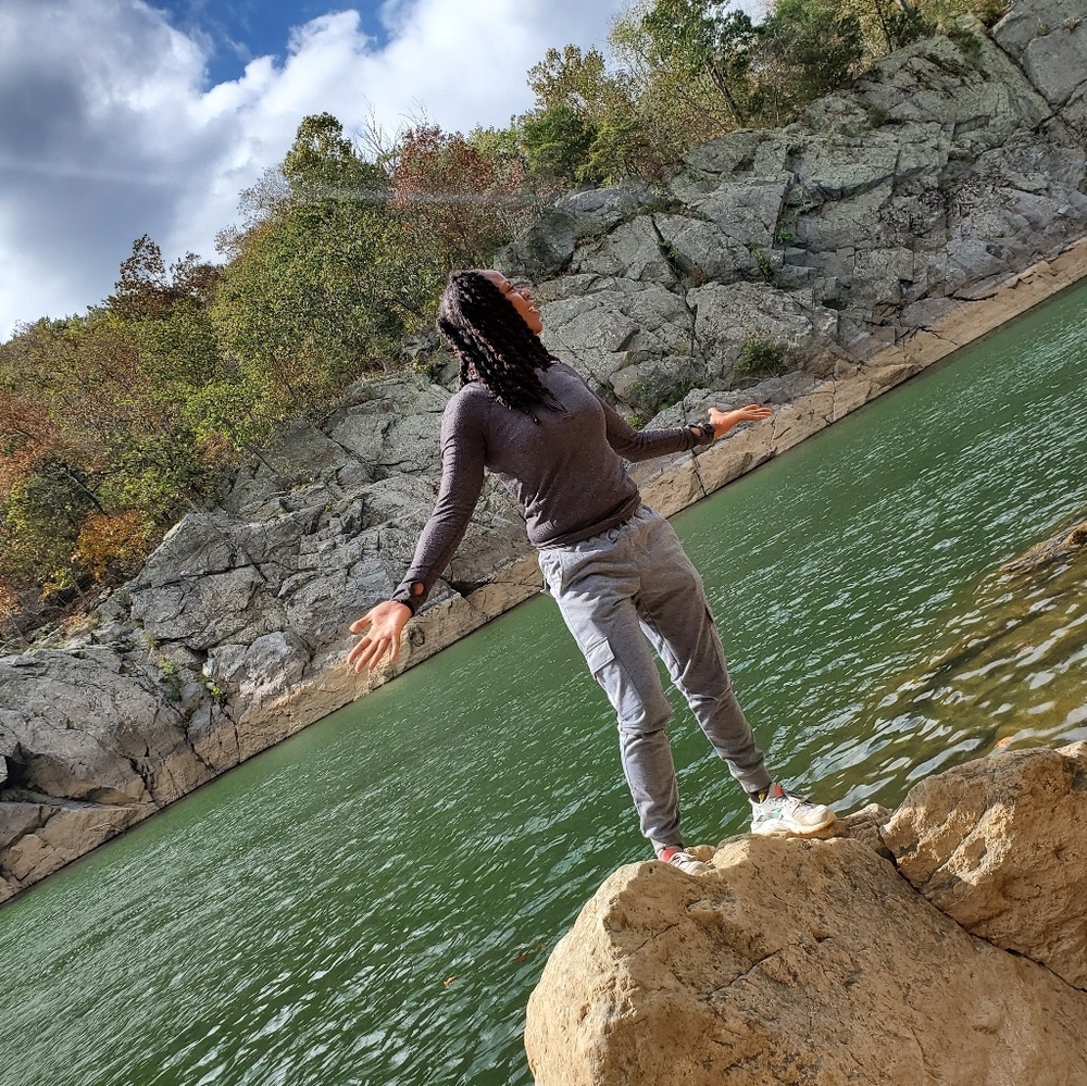 Meet your Posher, Tiffany